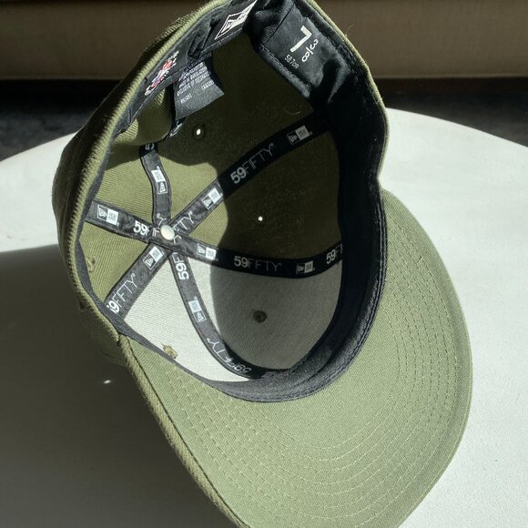New Era Fitted Hat - Picture 3 of 3